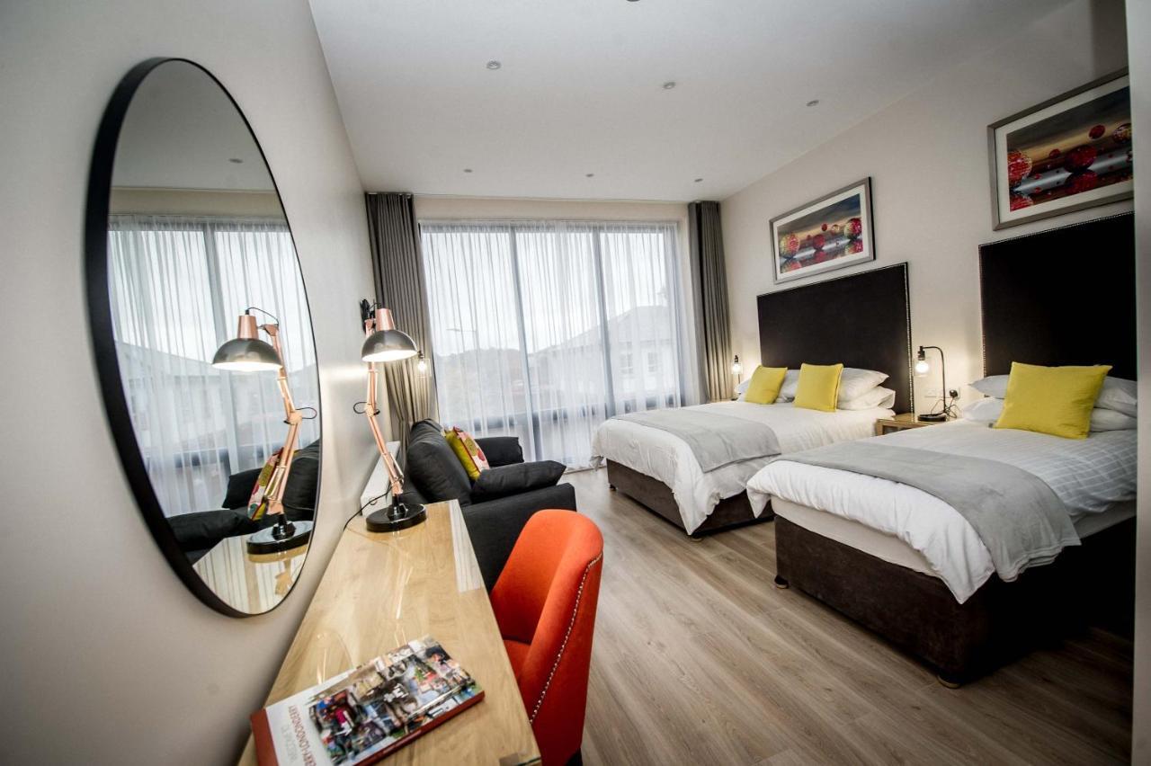 The James Suites Londonderry Eksteriør bilde