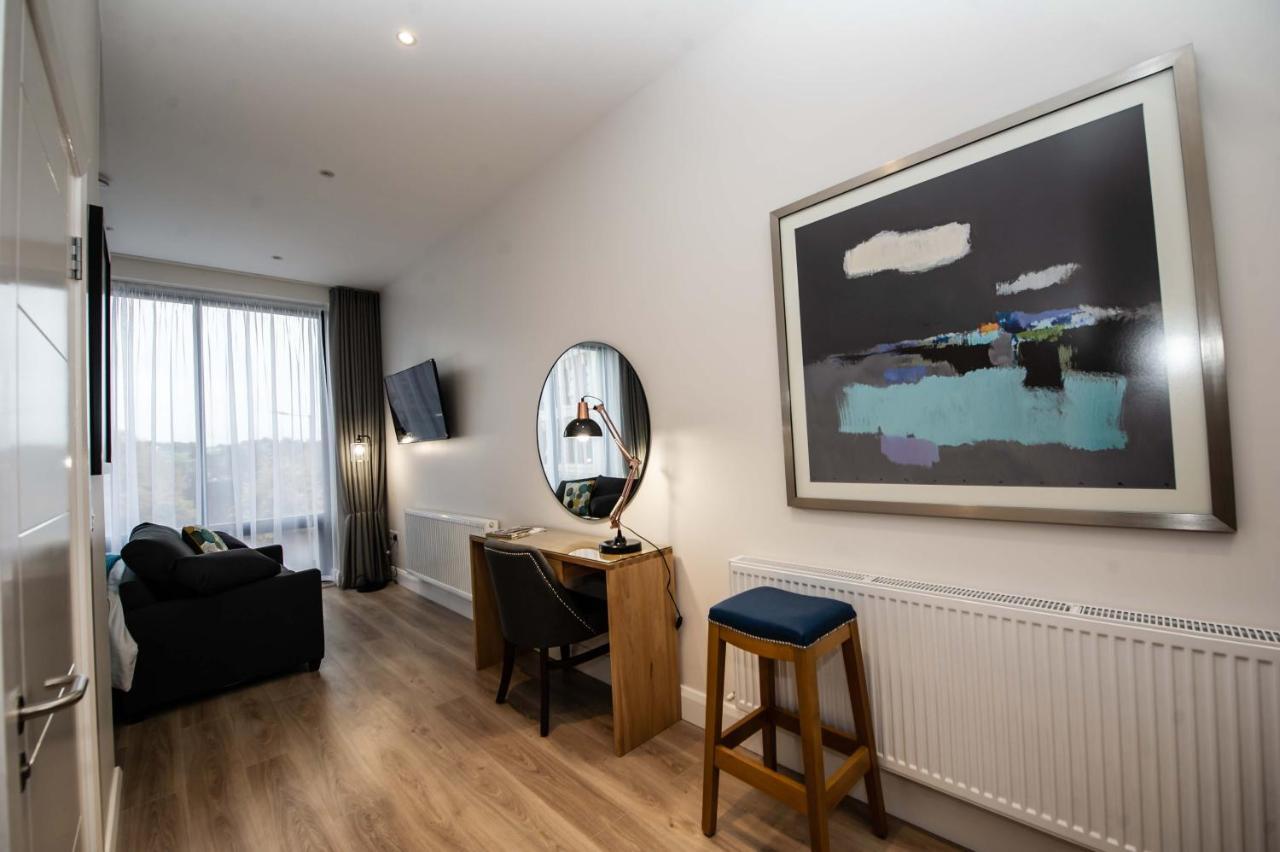 The James Suites Londonderry Eksteriør bilde