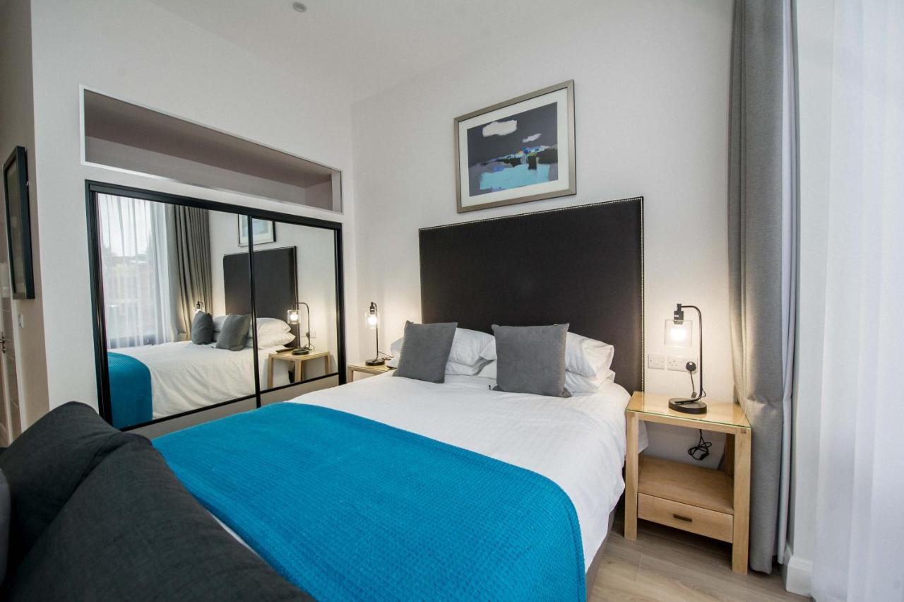 The James Suites Londonderry Eksteriør bilde